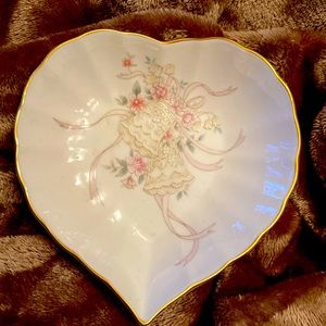 Mikasa Heart Shaped Bowl